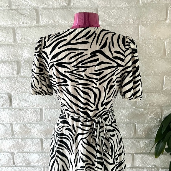 Zara Zebra Print Wrap Mini Dress Small - Picture 6 of 7